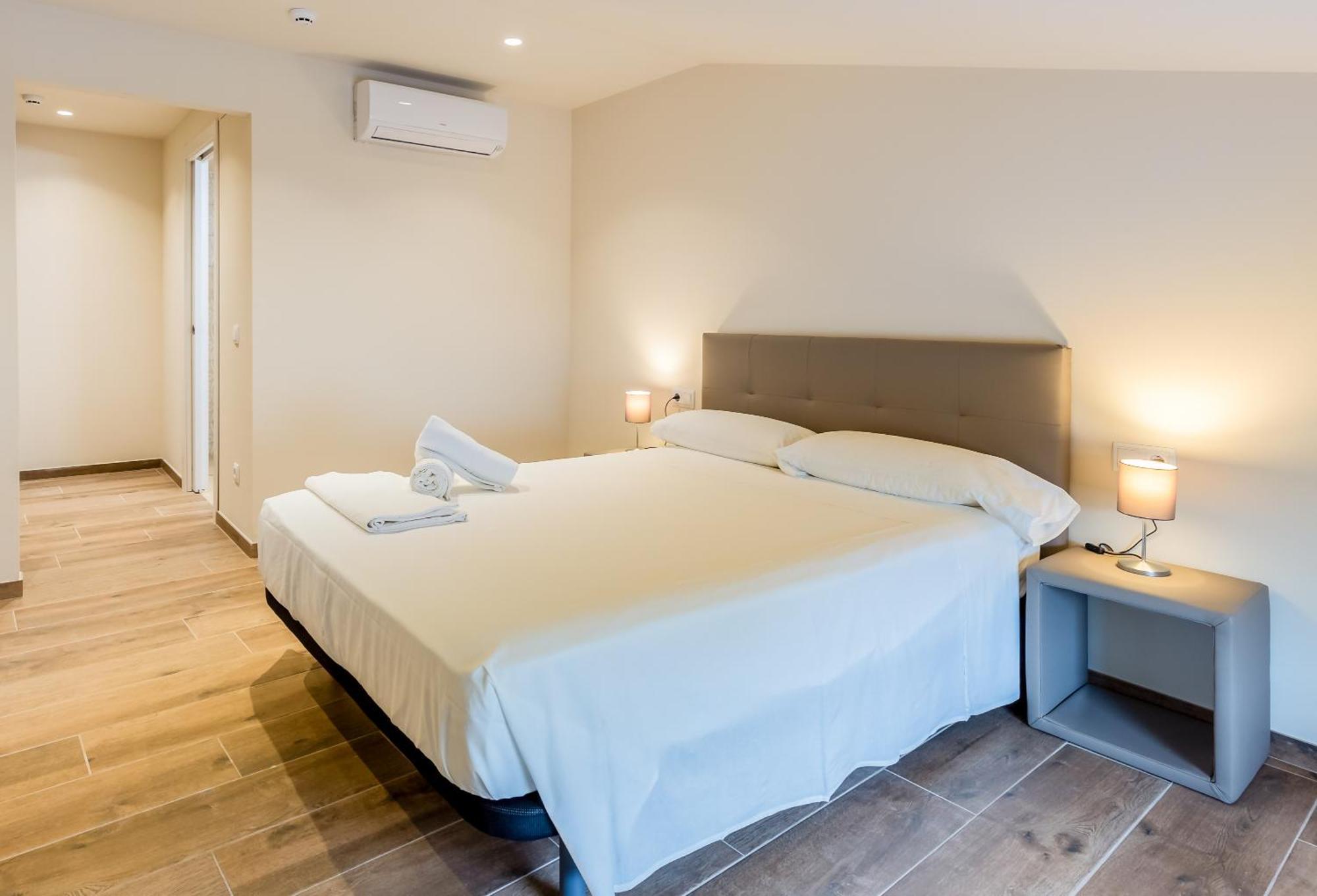 Can Cintet 3 Apartamento Con Terraza En Besalú المظهر الخارجي الصورة