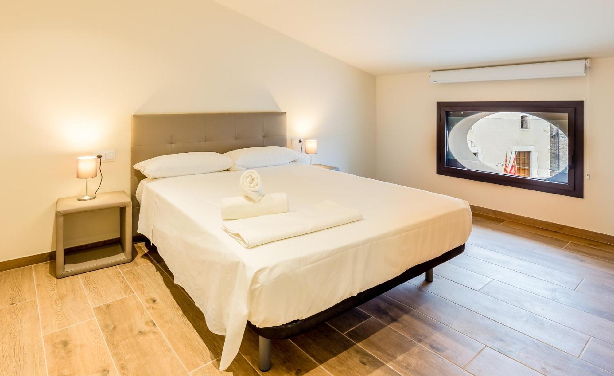 Can Cintet 3 Apartamento Con Terraza En Besalú المظهر الخارجي الصورة