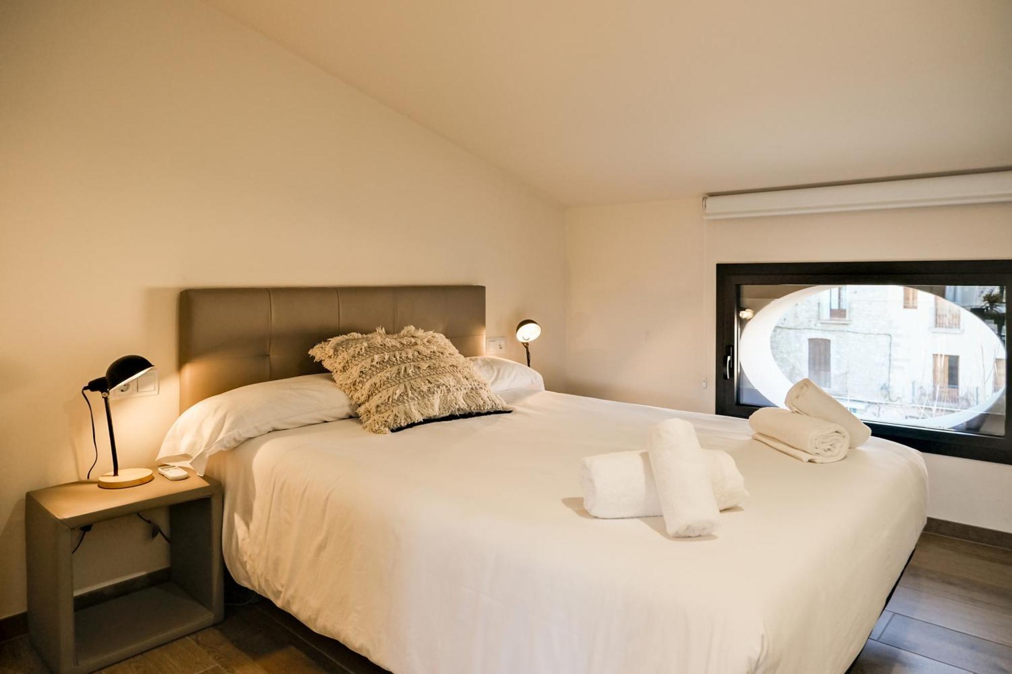 Can Cintet 3 Apartamento Con Terraza En Besalú المظهر الخارجي الصورة