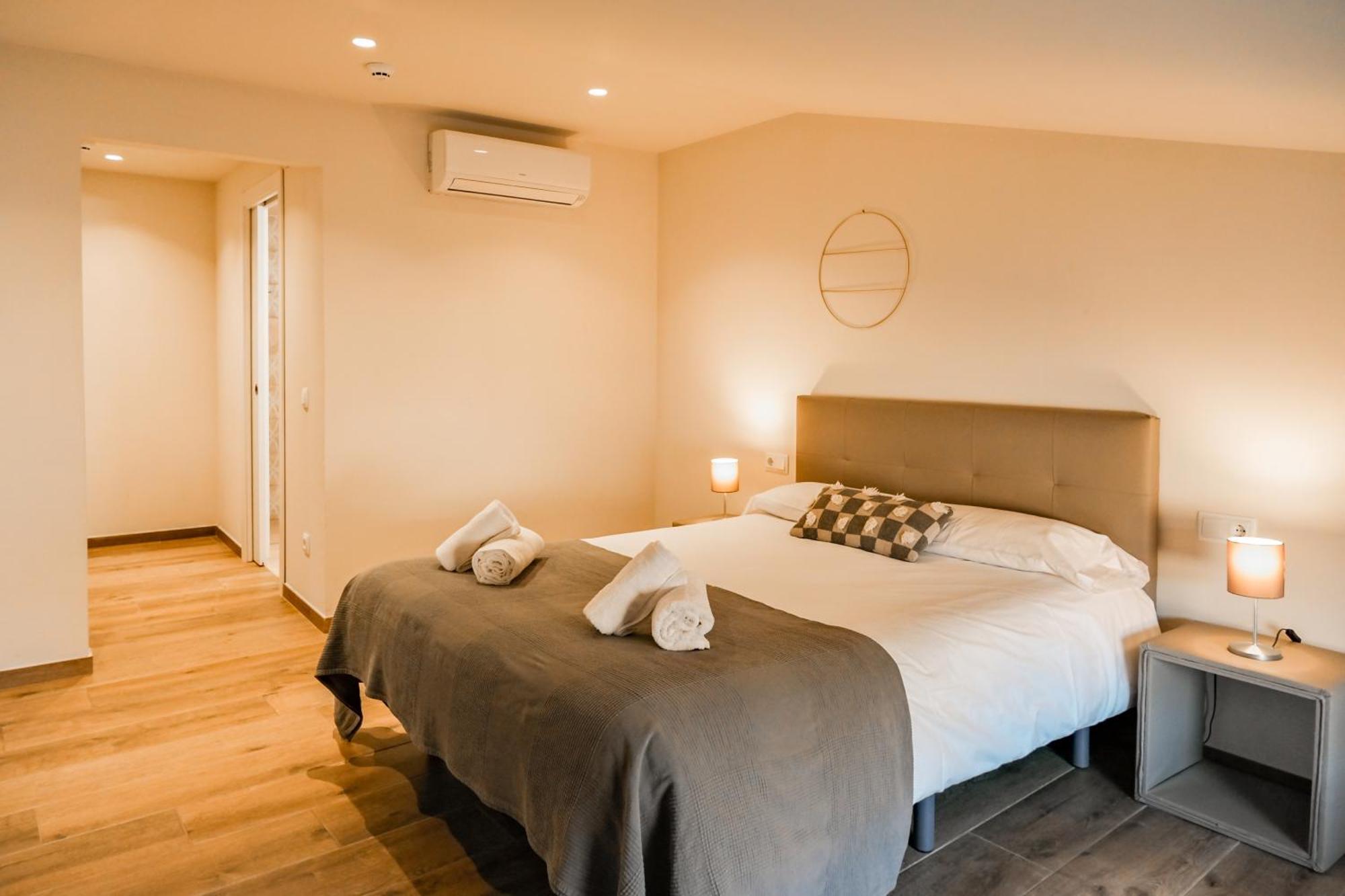 Can Cintet 3 Apartamento Con Terraza En Besalú المظهر الخارجي الصورة