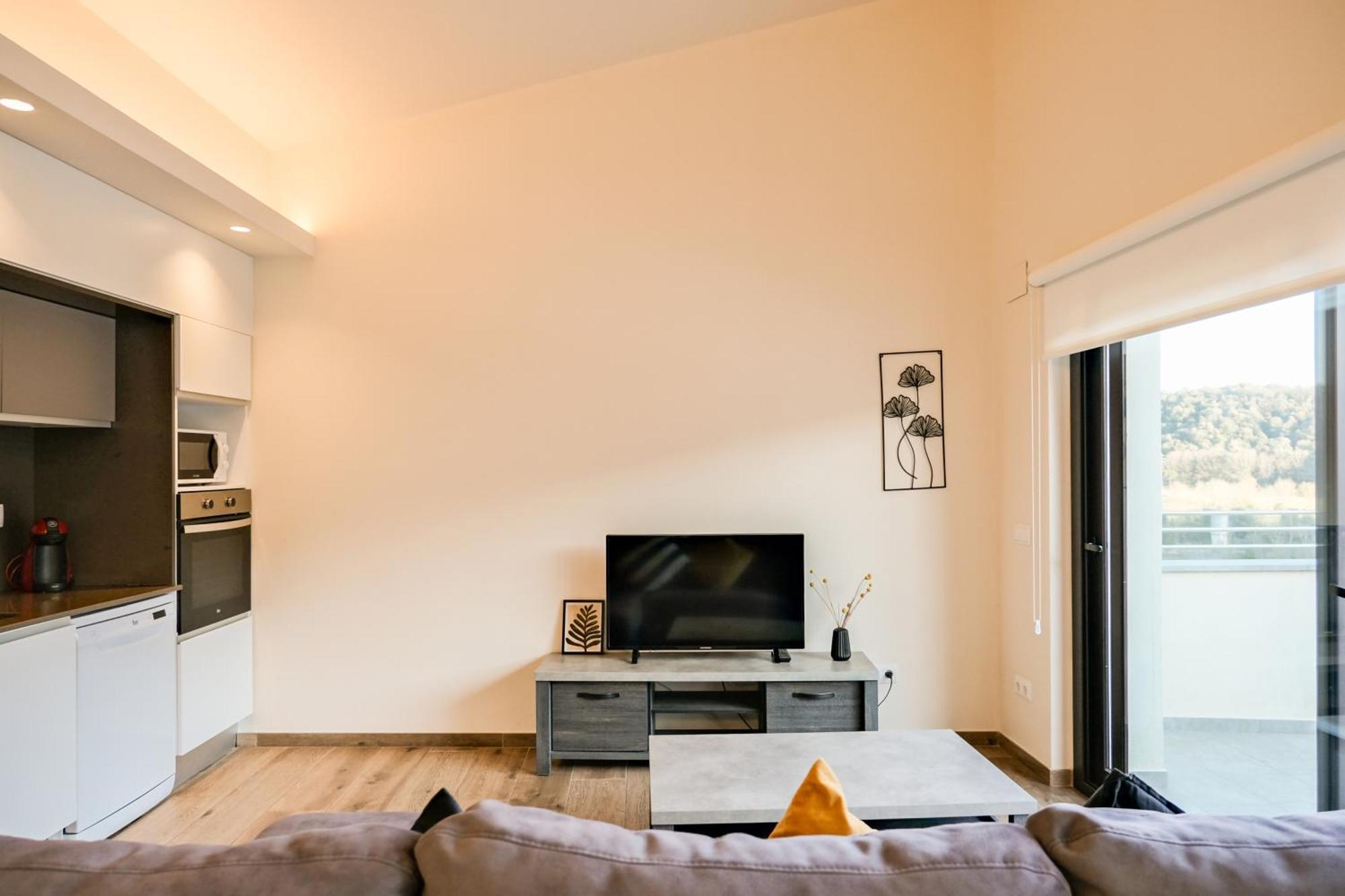 Can Cintet 3 Apartamento Con Terraza En Besalú المظهر الخارجي الصورة